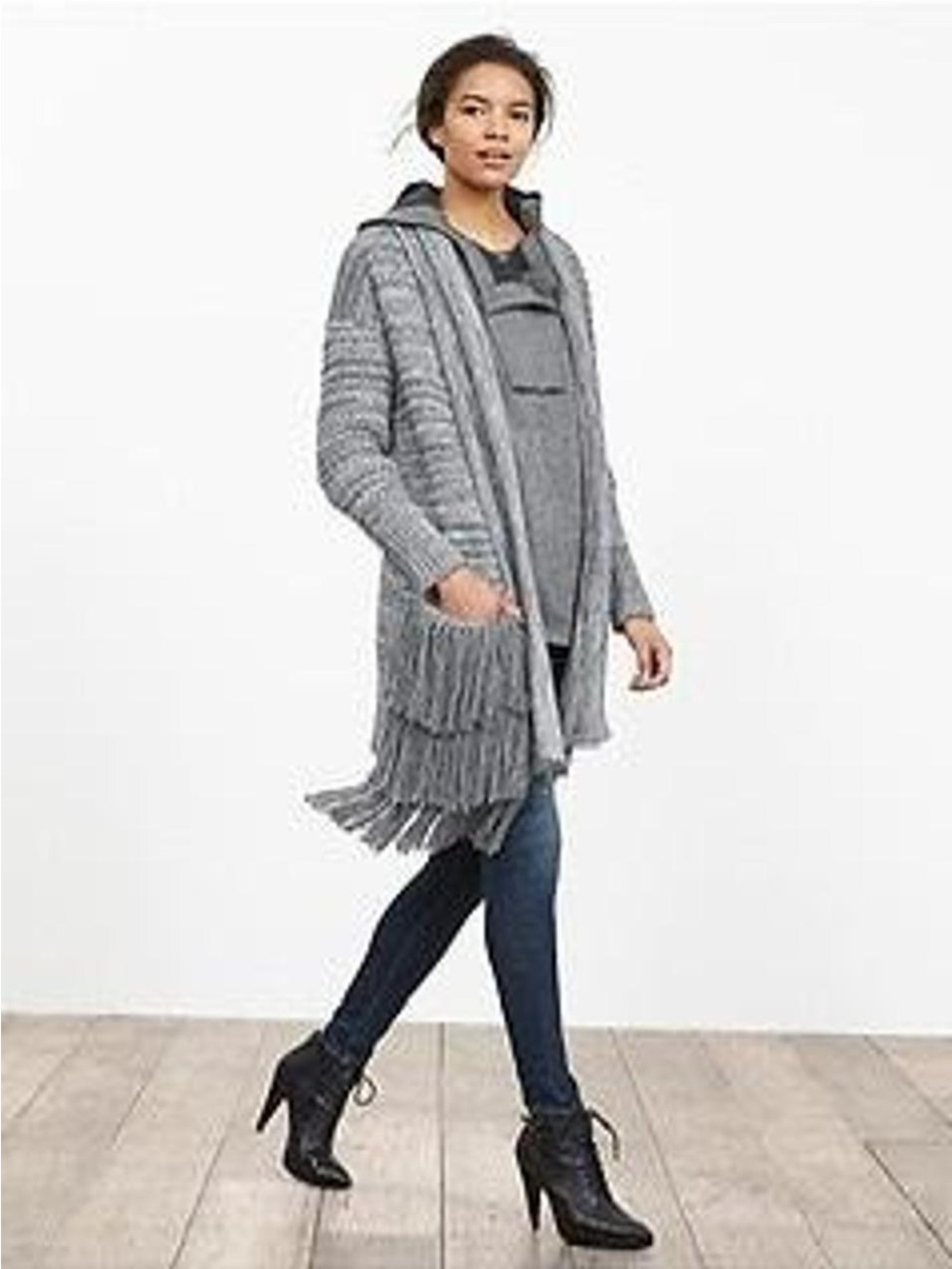 Grey Banana Republic cardigan with fringe detail